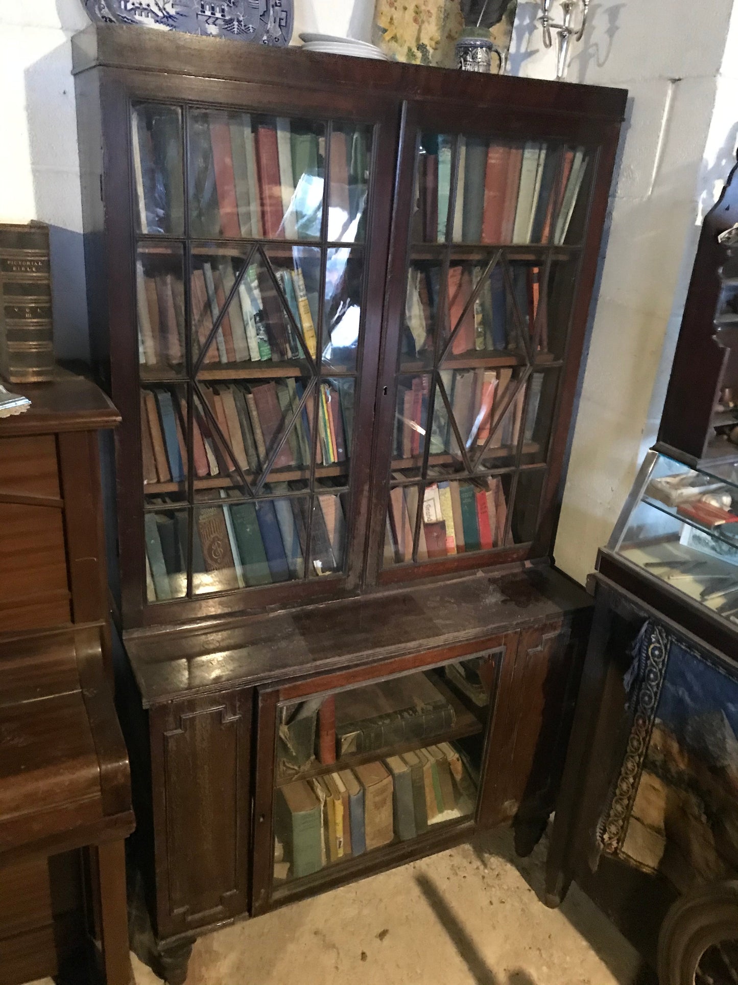 Vintage display cabinet/ bookcase