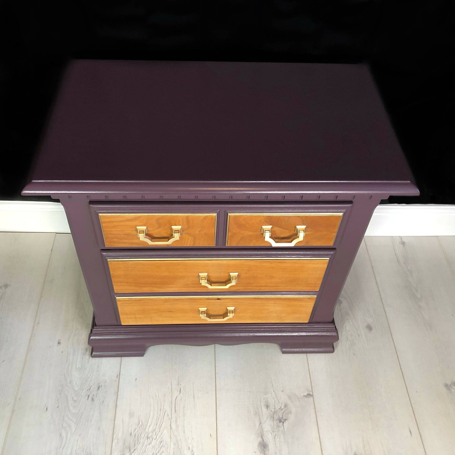 Walnut Small Chest of Drawers Bedside Cabinet