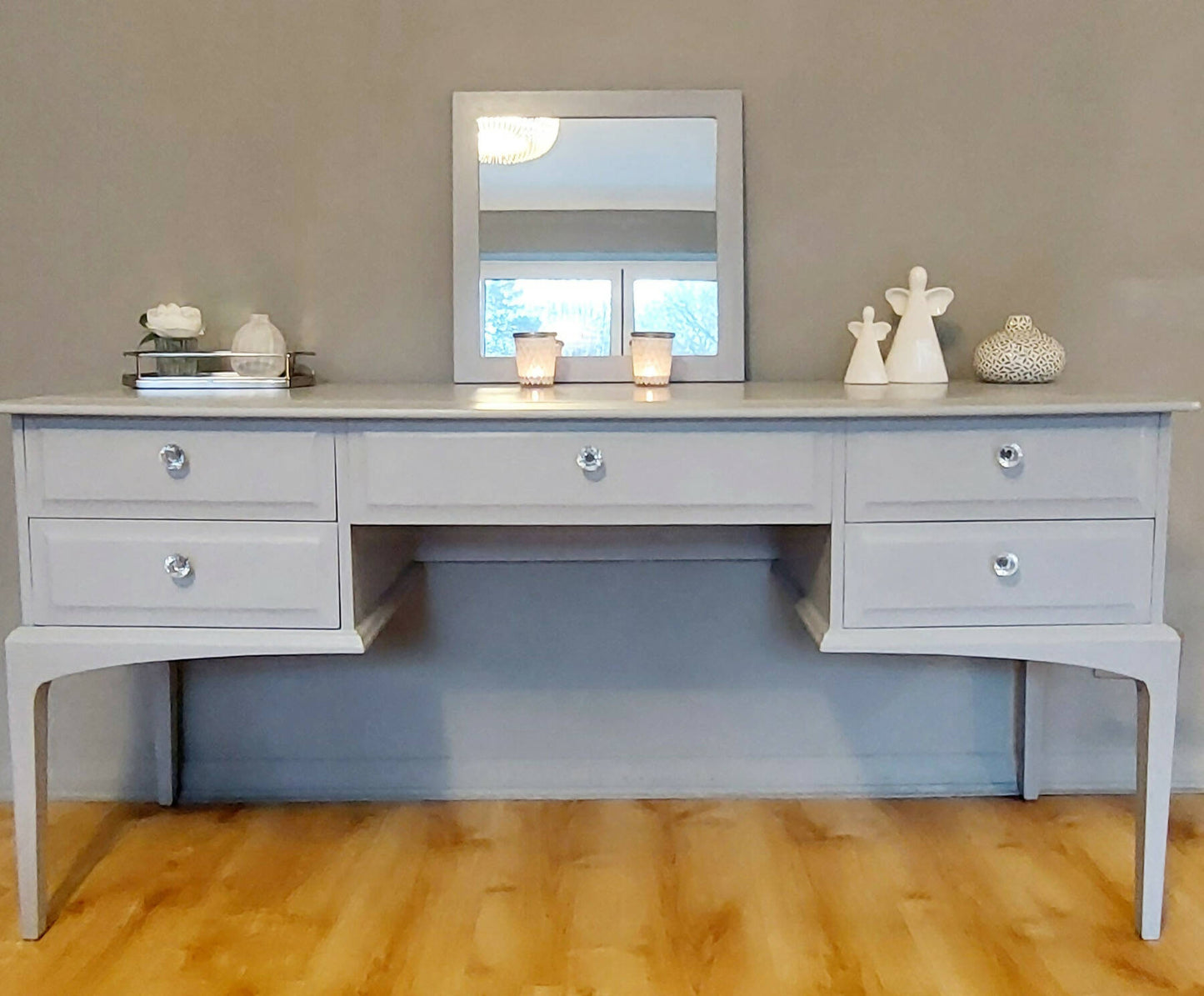 Grey Stag Minstrel Dressing Table/Chair/Mirror