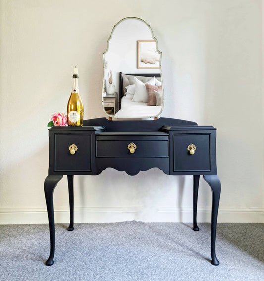 Refinished vintage dressing table in black. Free delivery ~Bristol/Bath, UK delivery available