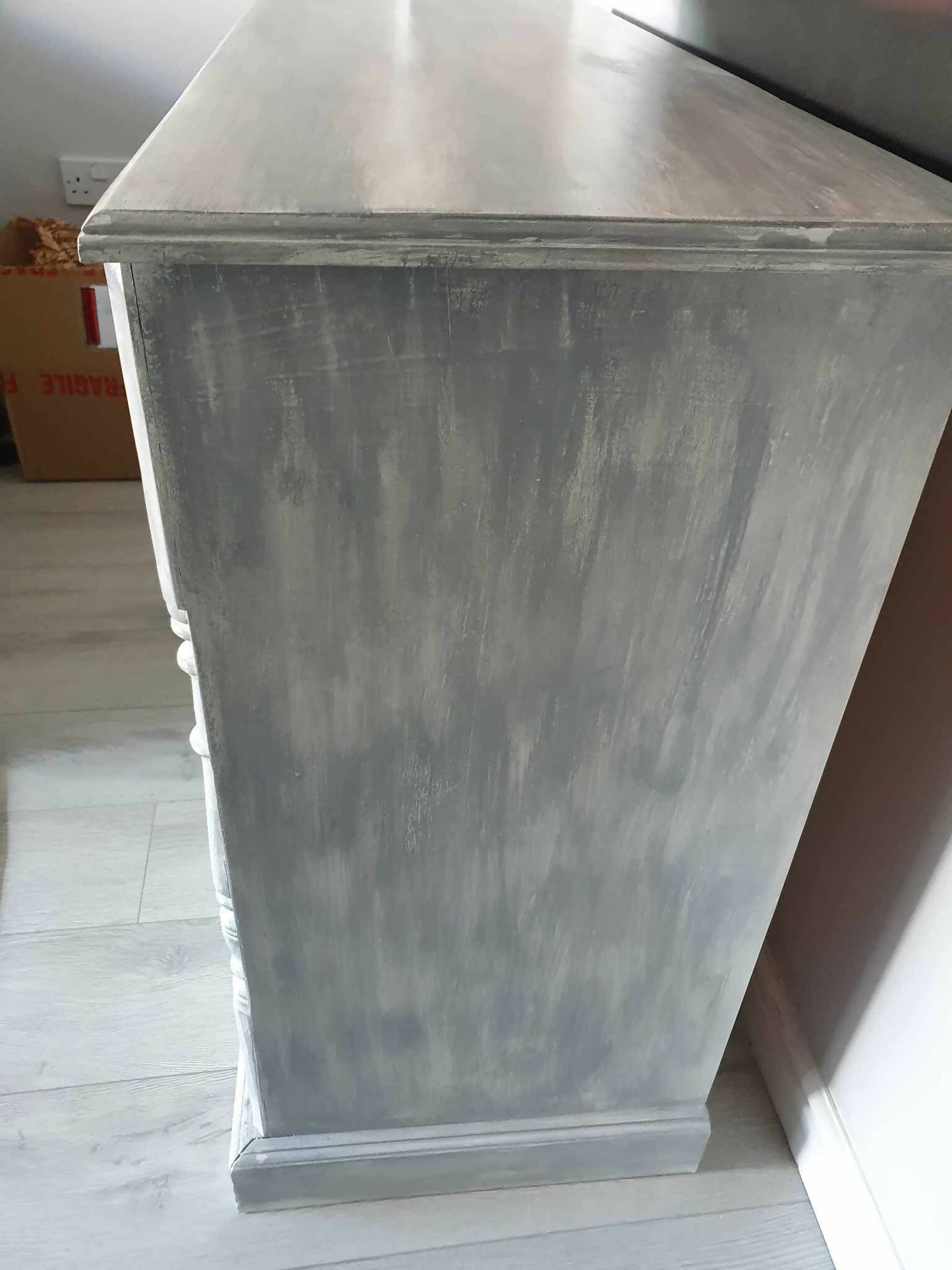 STUNNING UNIQUE OAK WHITE/GREY UNIT