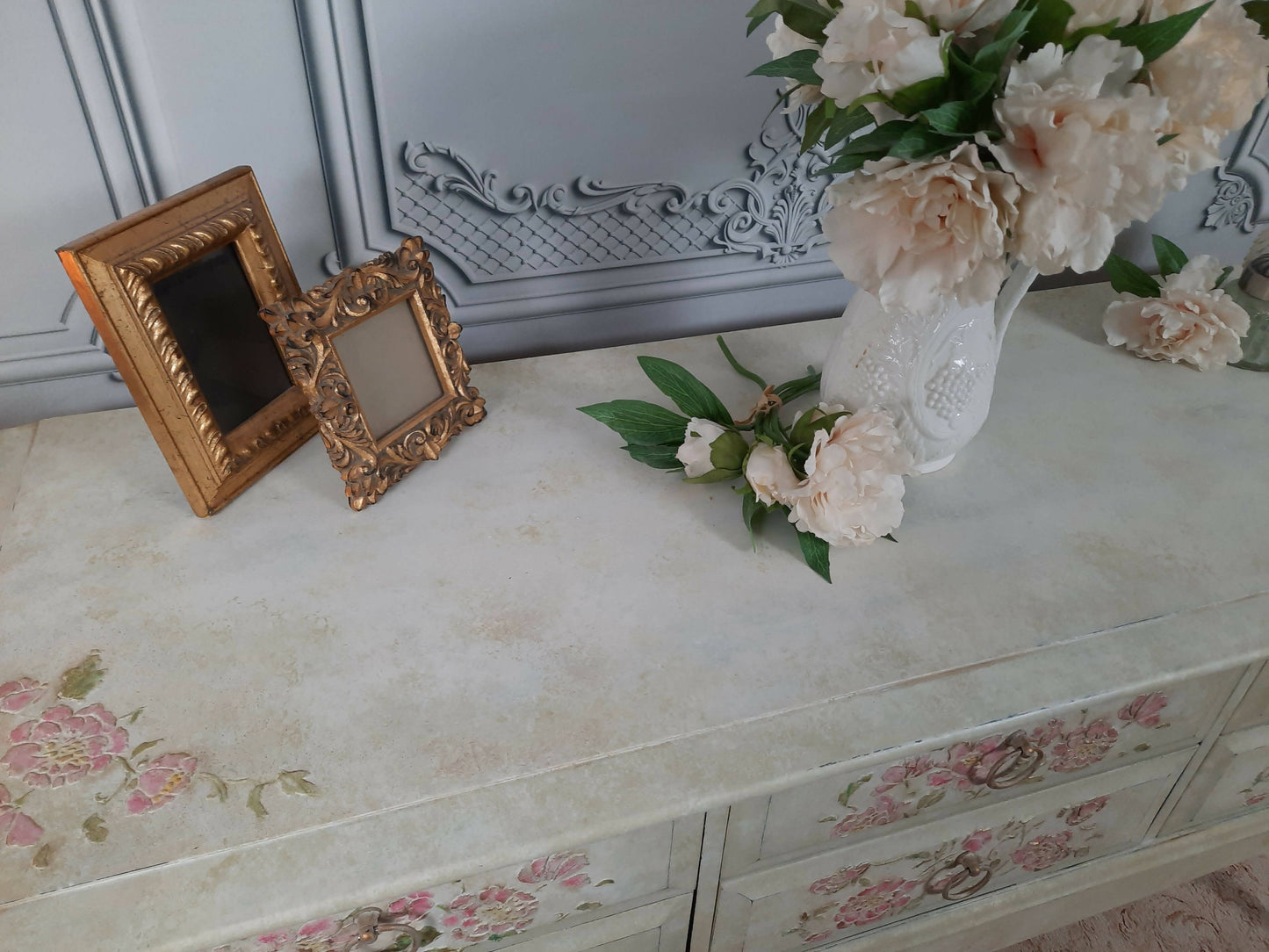 Hand painted stag sideboard/ dressing table/ hall table