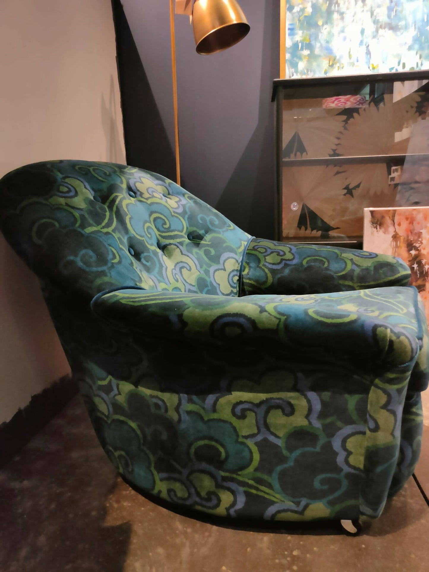 Vintage 1970's Oyster Armchair