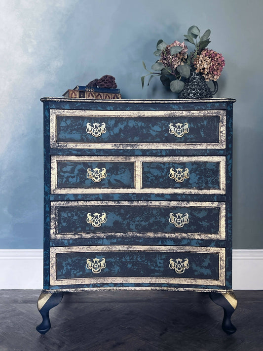 Vintage Deign Blue Chest of Drawers