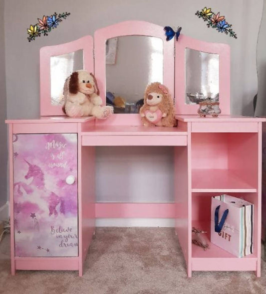 Pink Dressing Table With Mirror