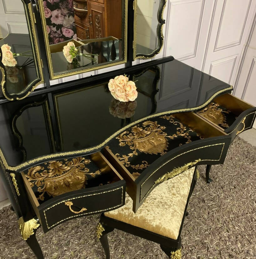 Black marble on sale dressing table