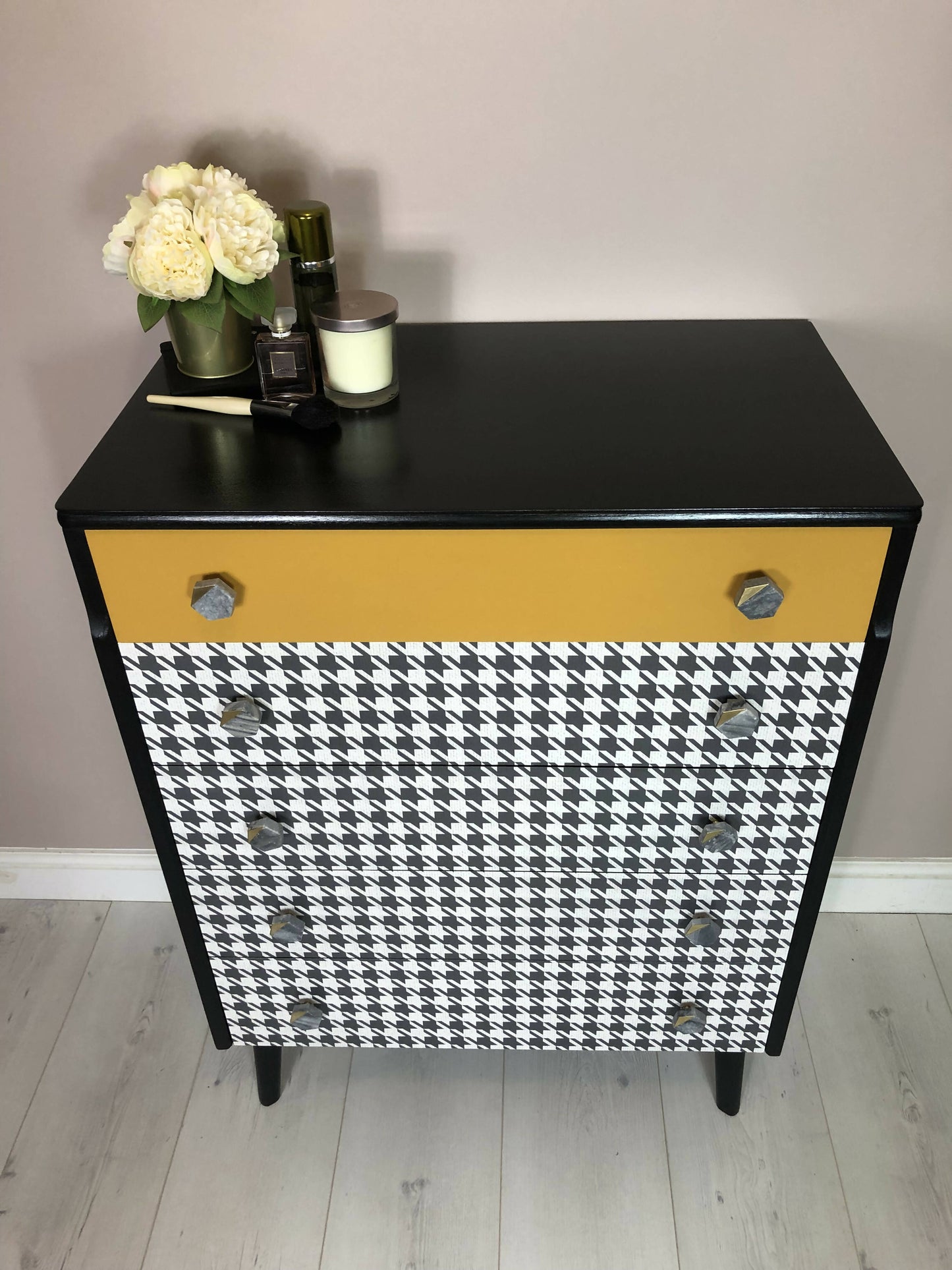 Retro Mid Century Chest of 5 drawers, Hand painted in black satin with Dogtooth pattern decoupage