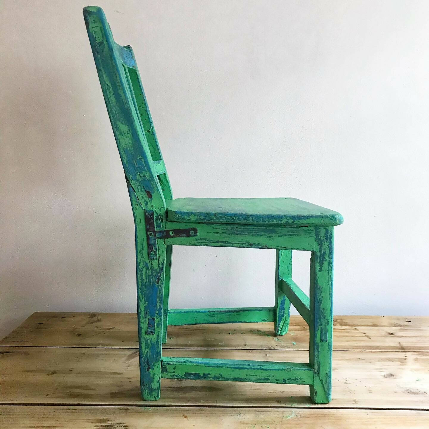 Antique blue deals chair