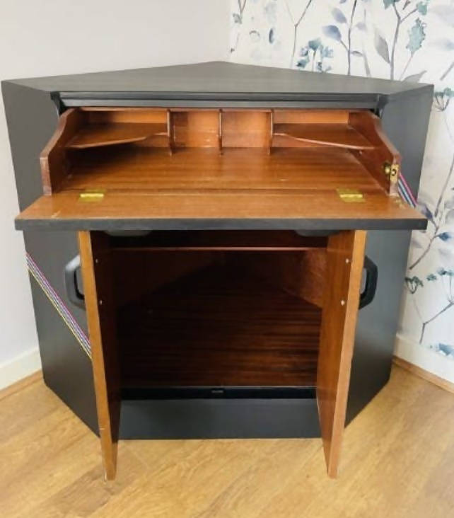 Corner mid deals century desk