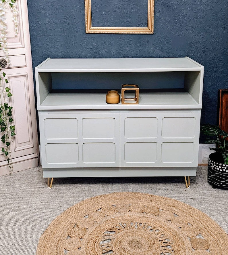 Painted mcm sideboards, tv stand or drinks cabinets with hairpin legs.