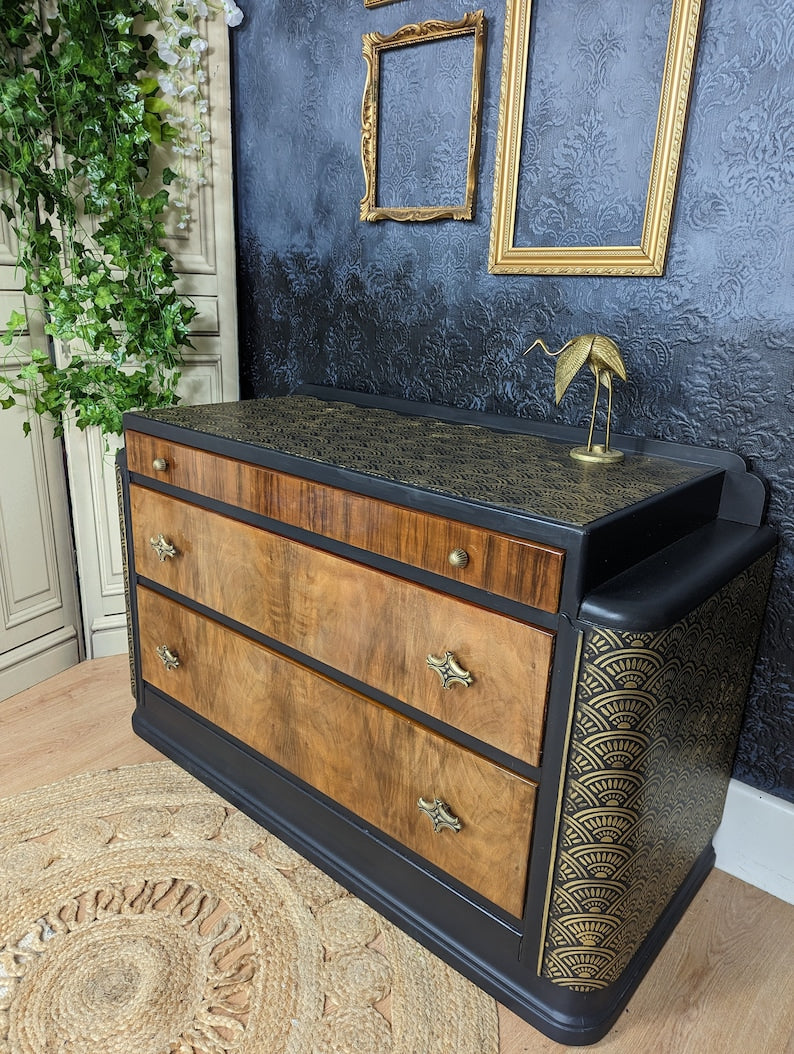 Art Deco Walnut Chest of Drawers