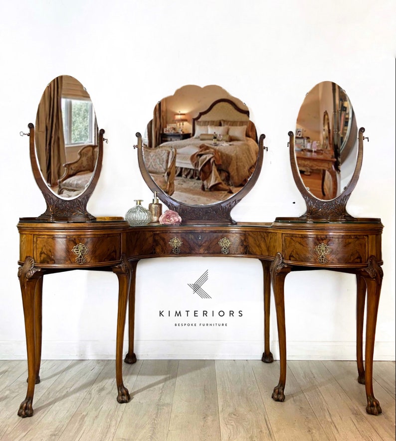 Burr Walnut Art Deco Dressing Table