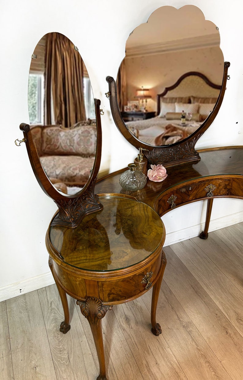 Burr Walnut Art Deco Dressing Table