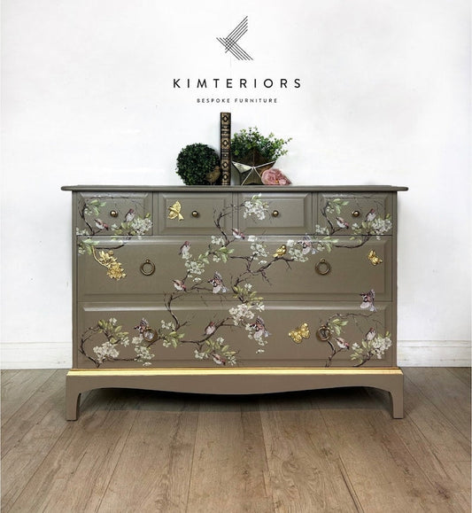 Dolcecuore decorated chest of drawers by Foppapedretti - Official Website