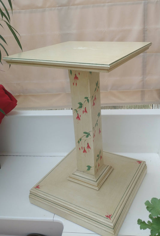 Plant Stand / Statue Plinth. From Alnwick Estate. Hand Painted
