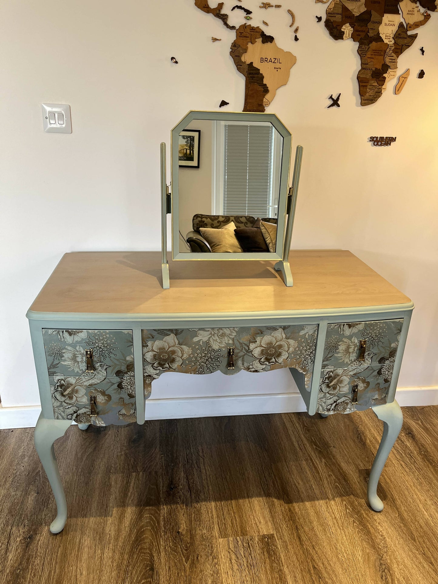 Vintage French style Dressing Table