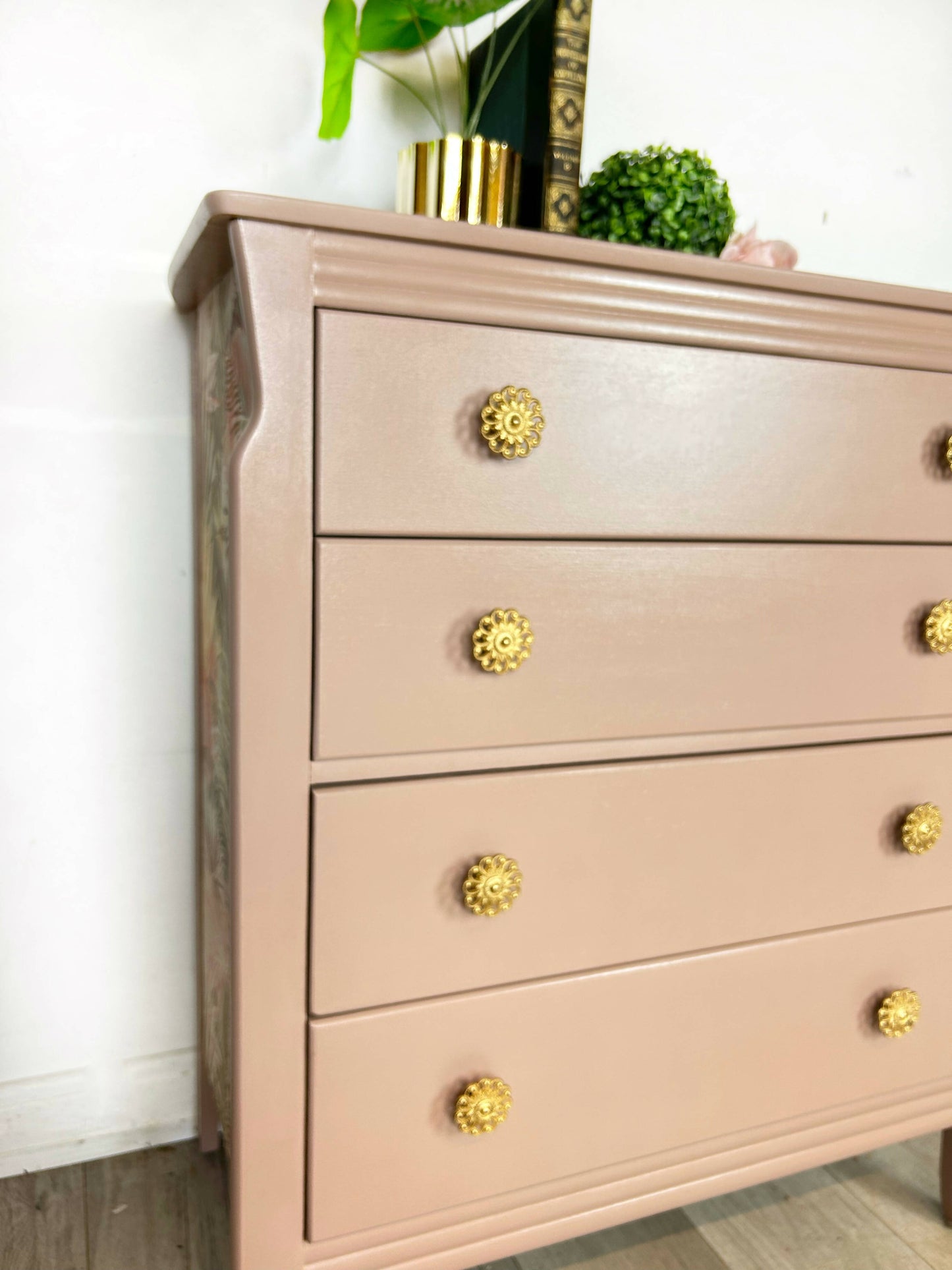 Pink Lebus Chest of 4 Drawers