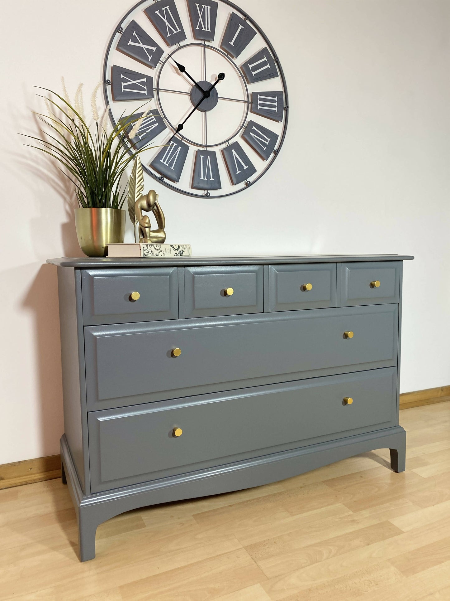 Vintage Stag Minstrel Chest of drawers