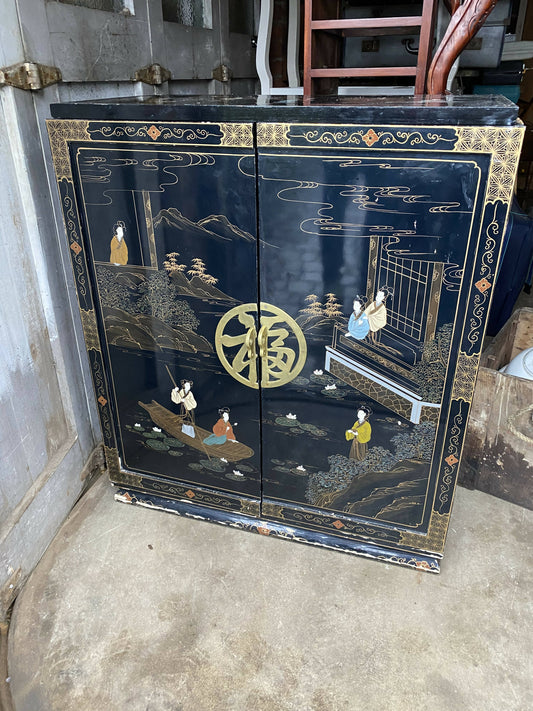 Oriental Drinks Cabinet
