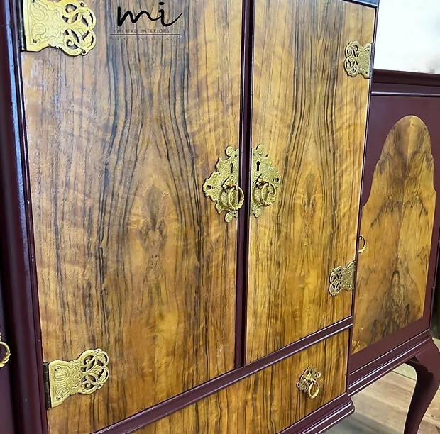 1920s Art Deco Drinks Cabinet, Queen Anne Sideboard, cocktail cabinet